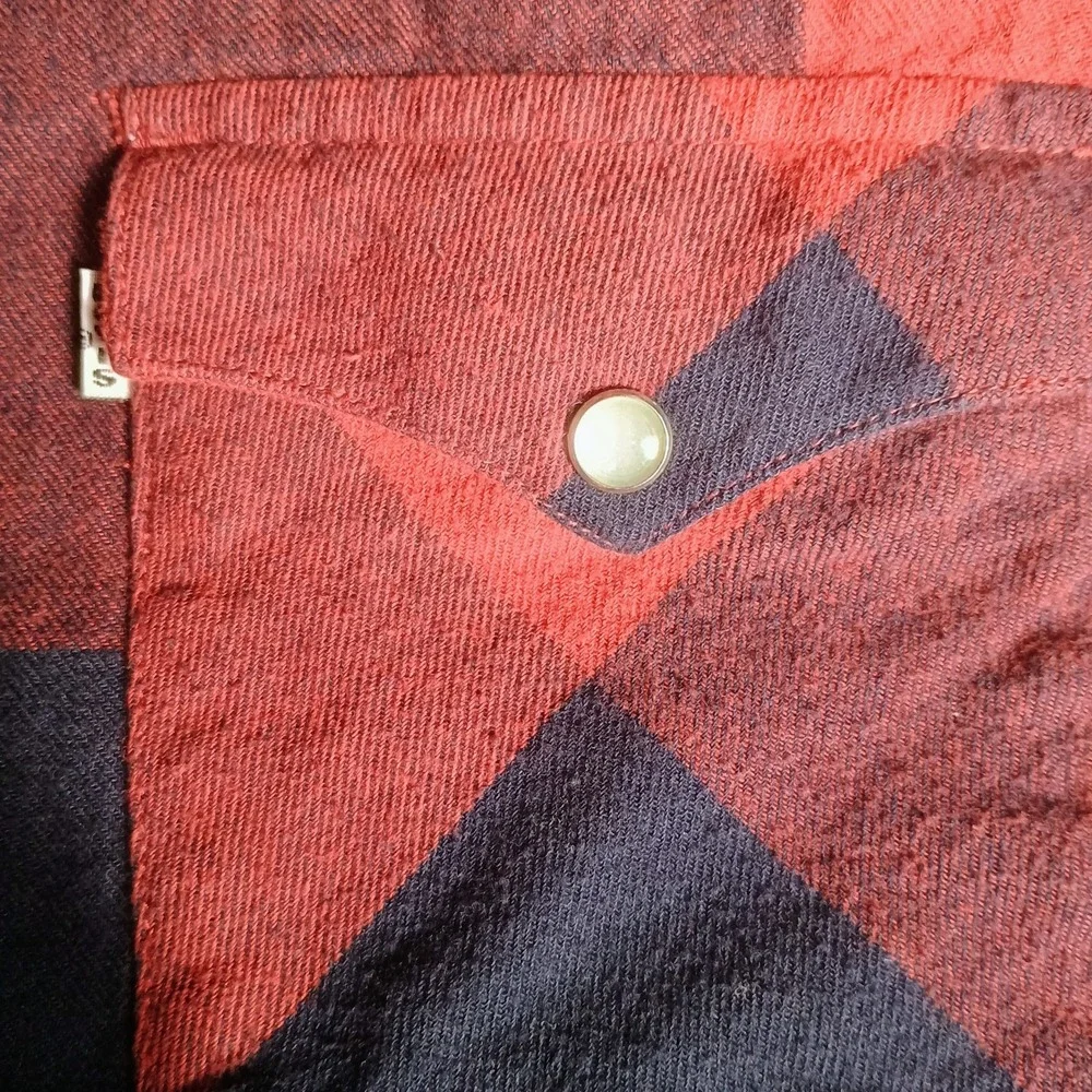 Levis Mens XL Red Navy Buffalo Plaid Snap Front Flannel Shirt Long Sleeve